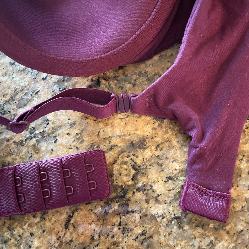 Sold - Picture 4 of 11